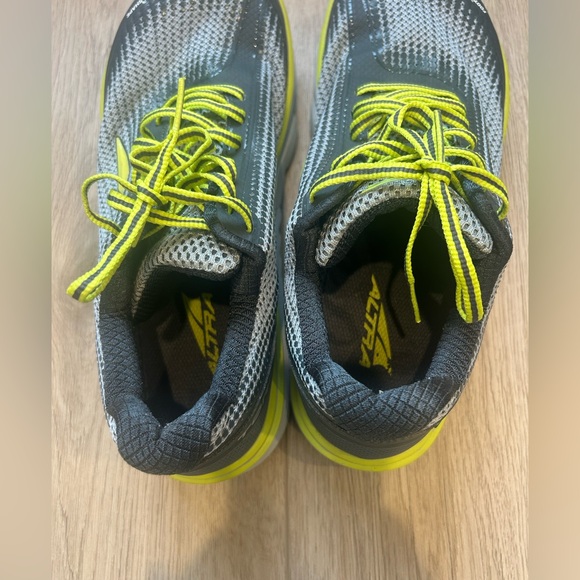 Womens Altra Torin 6 Road Cushion Running Shoes AFW1737F-3 Size 9 - Picture 6 of 10